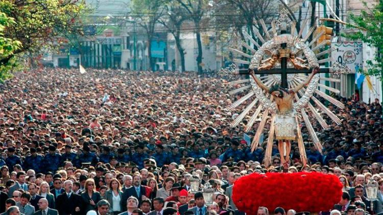 Cargnello: «El Señor del Milagro es testimonio elocuente del poder transformador de la fe»