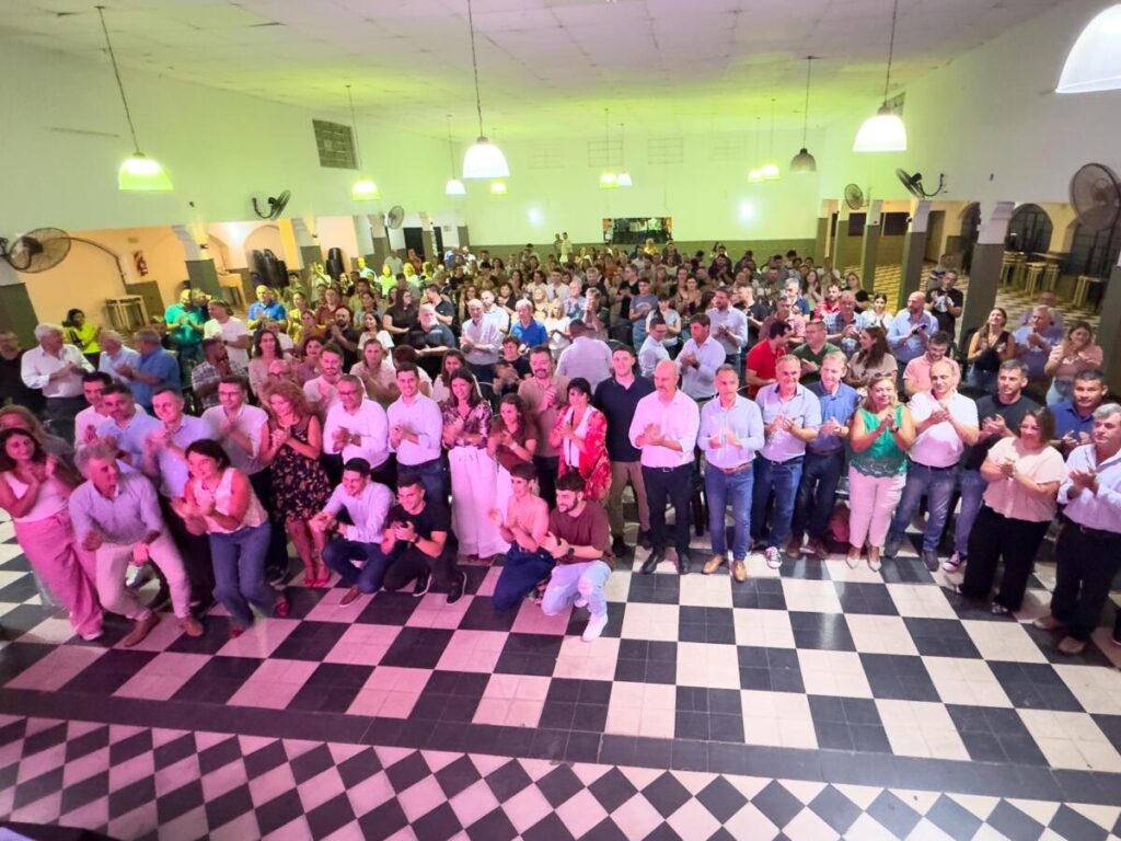 Encuentro departamental de Unidos para Cambiar Santa Fe