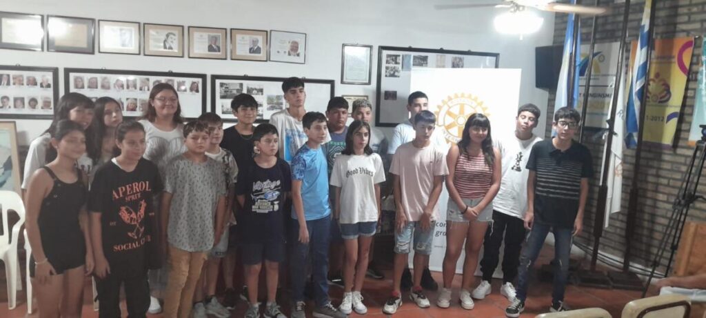 Dieron bienvenida a los 25 nuevos becados del Rotary Club de Rafaela