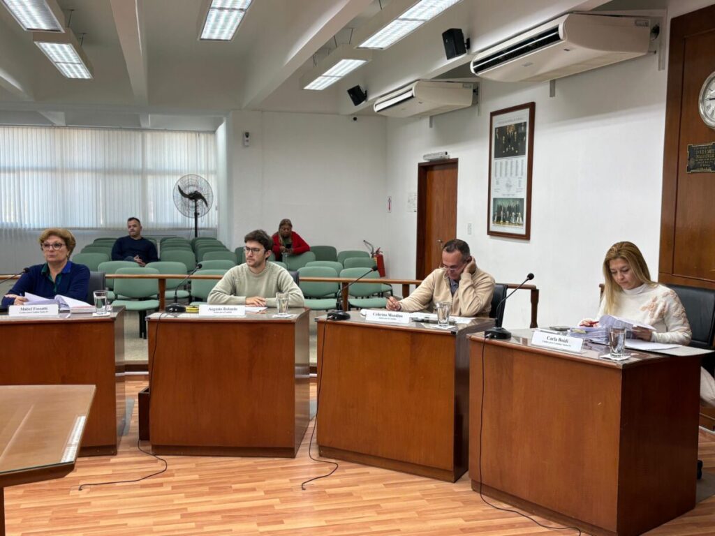 El oficialismo está reviendo el aumento propuesto del 13,42%
