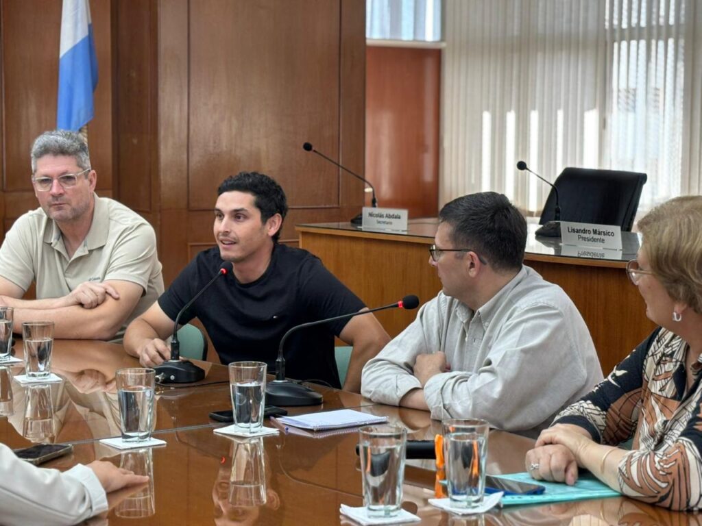 El tirador Germán Romitelli contó su experiencia en el Concejo Municipal