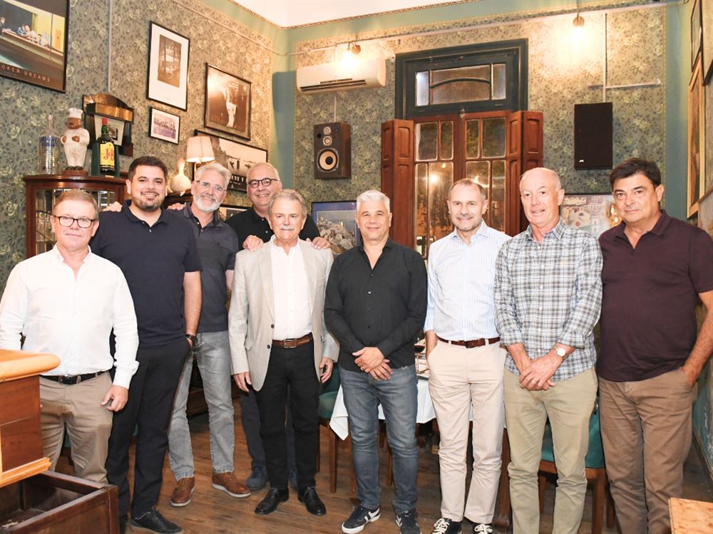 El foro de presidentes del CCIRR reclama reformas estructurales y un cambio de rumbo tributario