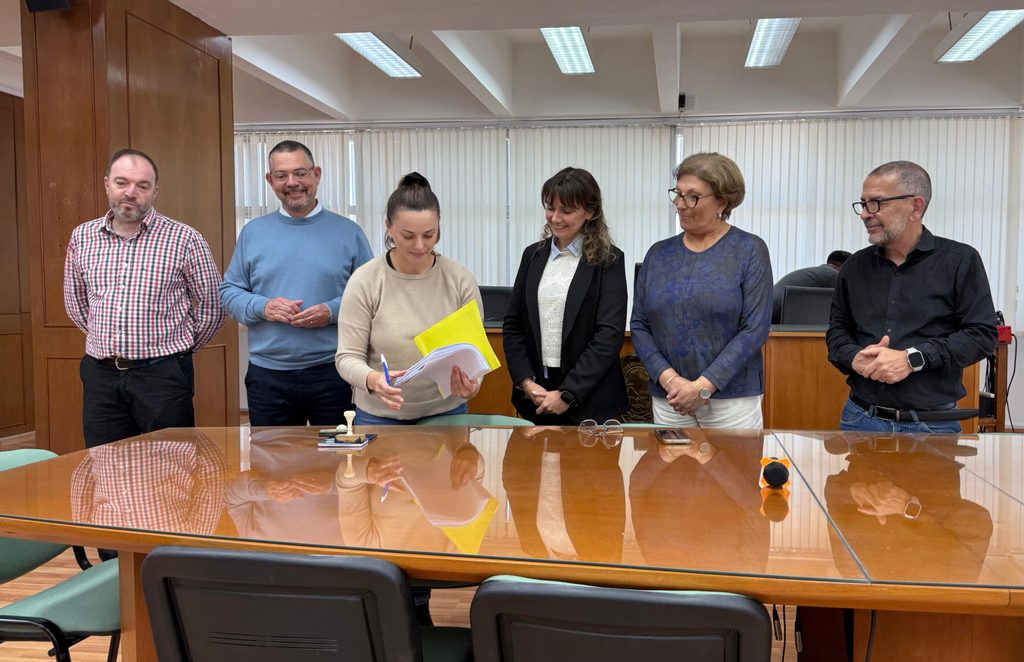 Presentaron la Tributaria con beneficios para regularizar deudas y mejoras para el mantenimiento de la red vial